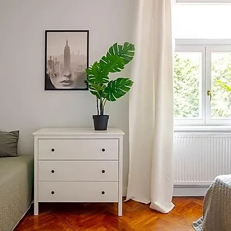 Ξενοδοχείο με διαμερίσματα Florianska Gate Luxury Krasków