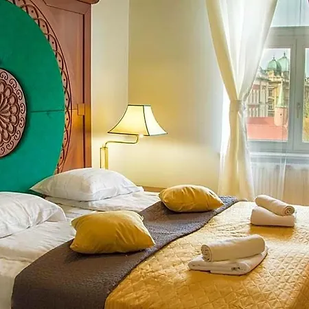 Florianska Gate Luxury Ξενοδοχείο με διαμερίσματα 4*