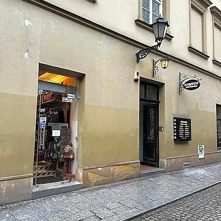 Florianska Gate Luxury Lägenhetshotell