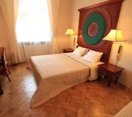アパートホテル Florianska Gate Luxury 2*