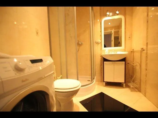 Florianska Gate Luxury מלון דירות קרקוב