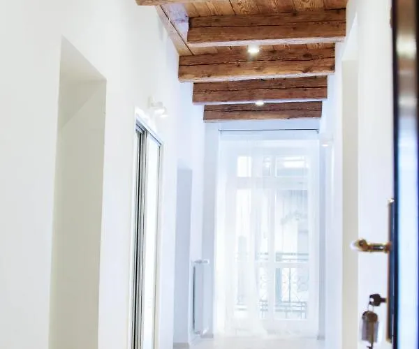 Florianska Gate Luxury מלון דירות קרקוב