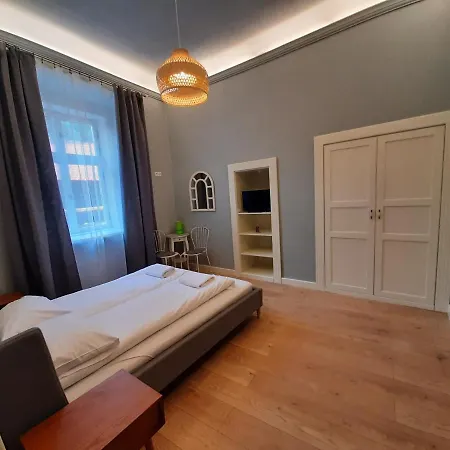 Aparthotel Florianska Gate Luxury Cracovia