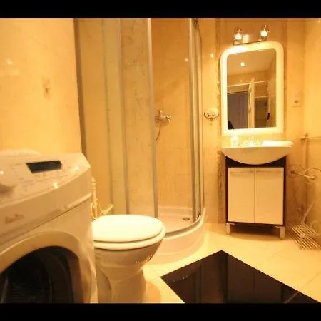 Florianska Gate Luxury Aparthotel Cracovia